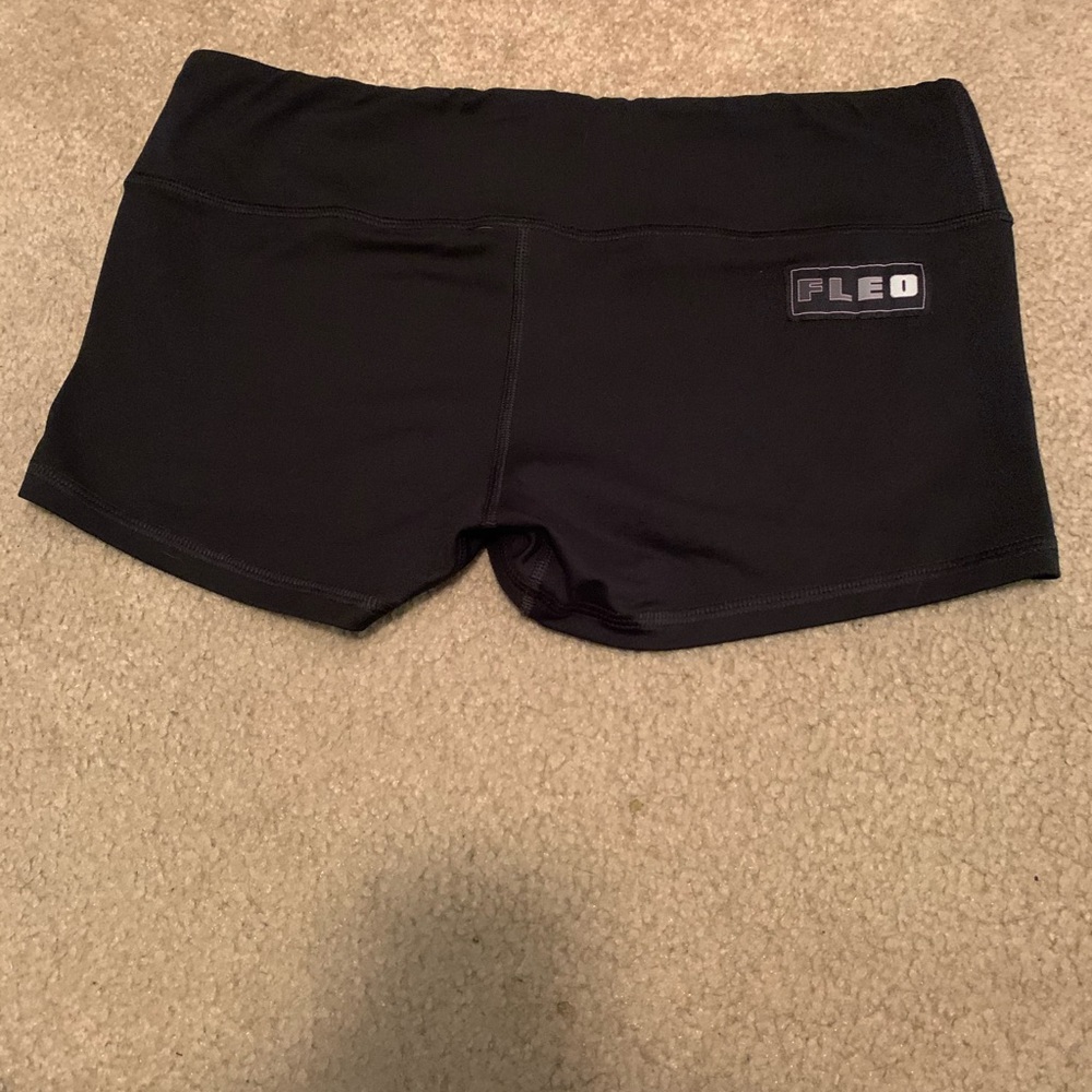 Fleo shorts